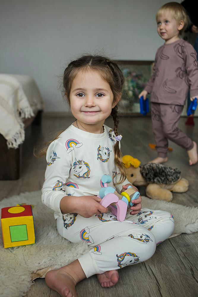 Детская пижама с единорогами для девочки