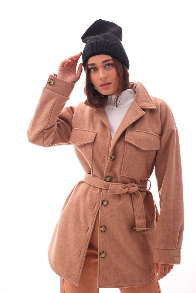 Купить бежевое женское пальто - фото
