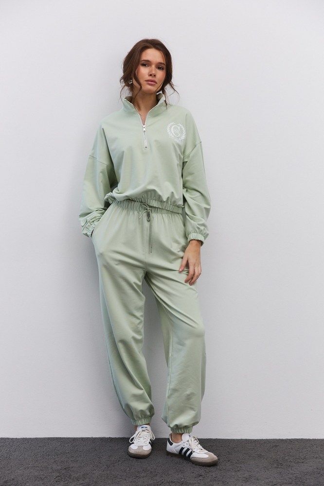 Купить мятный женский спортивный костюм - фото