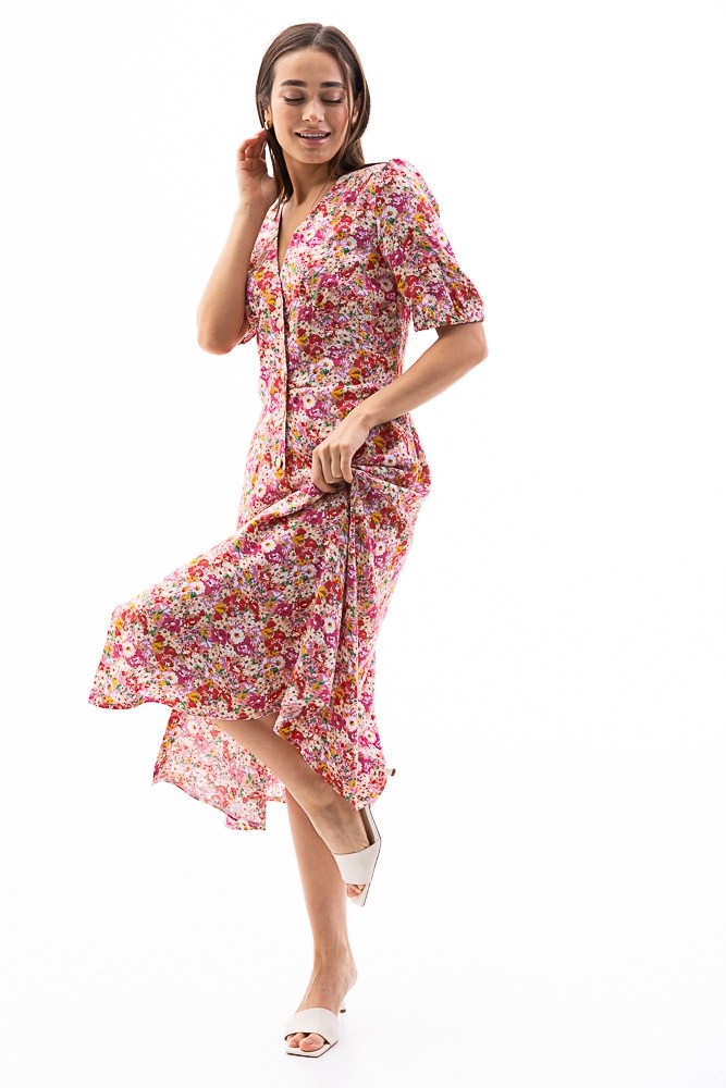 Купить персиковое цветочное платье - фото
