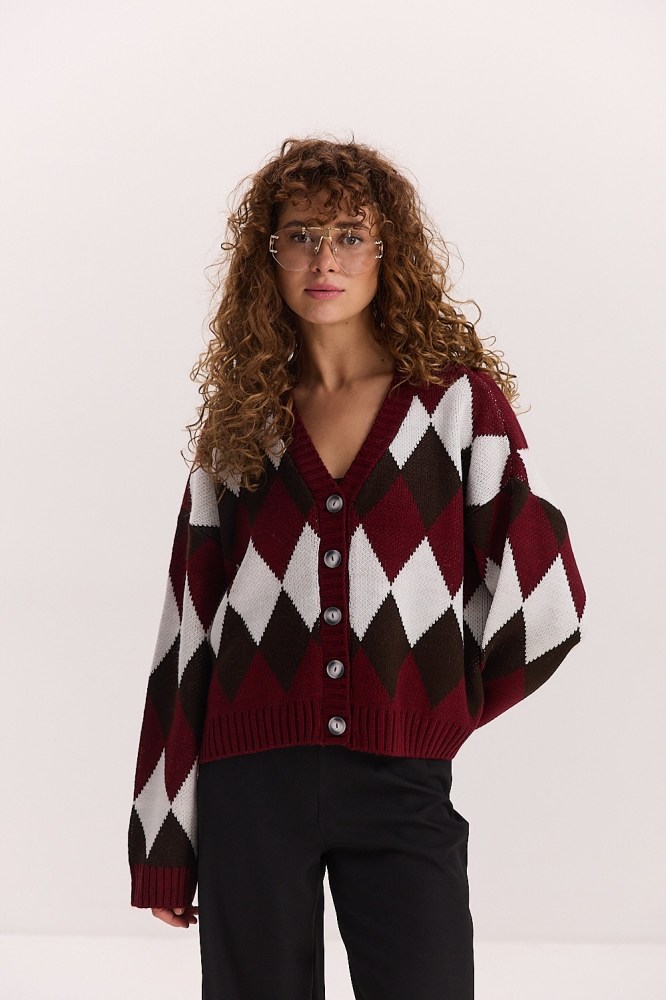 Купить бордовый женский вязаный кардиган - фото